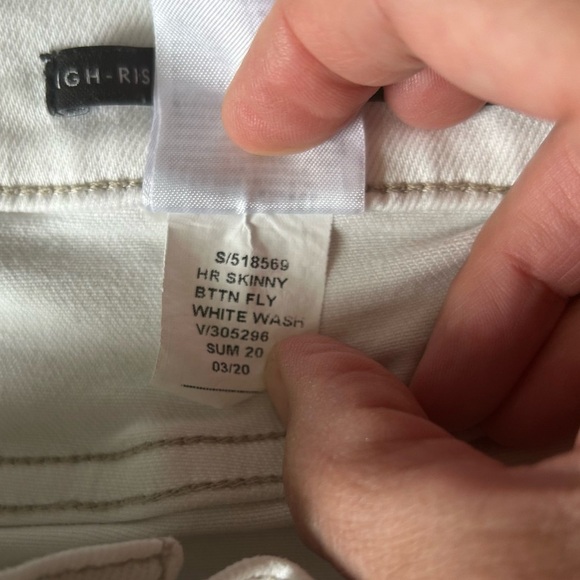 5/$25 Banana Republic white high waisted button fly skinny jeans size 29 - Picture 4 of 8